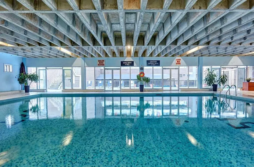 ***  Town Inn Suites Hotel Toronto Canada